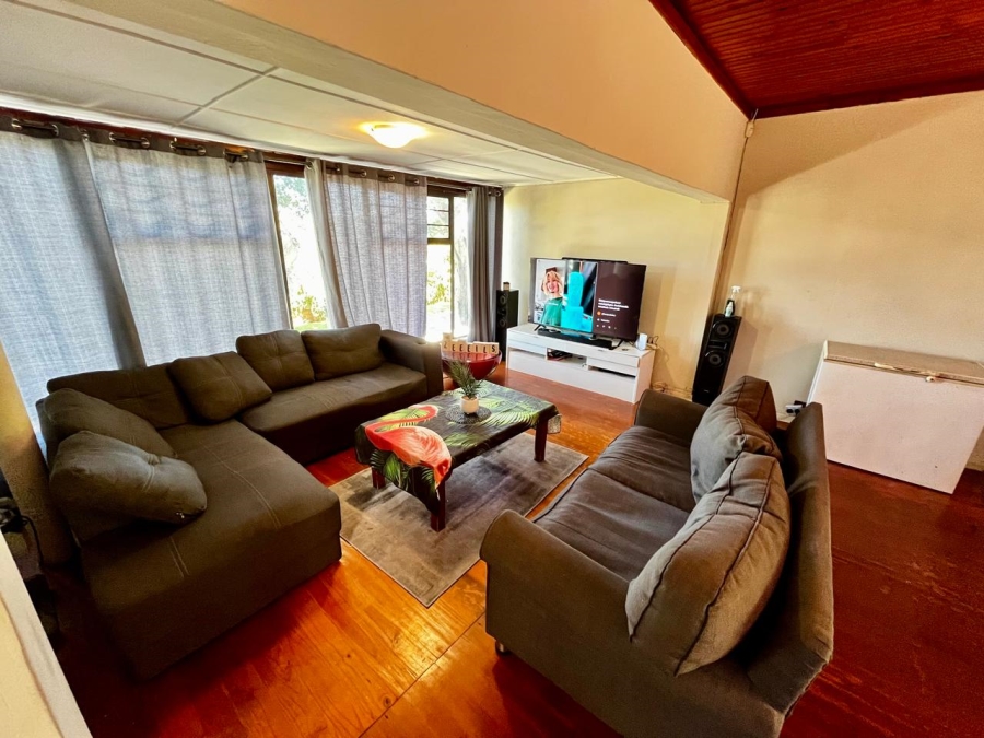 5 Bedroom Property for Sale in Nahoon Eastern Cape